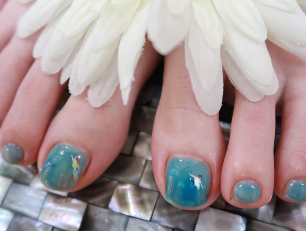 クリア感フットネイル ネイルサロンnails Qoo